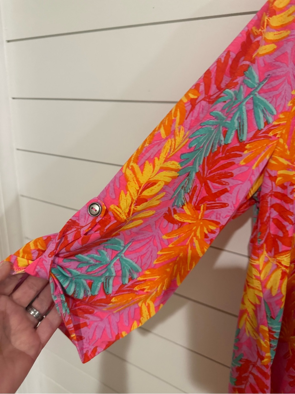 Dear Scarlett Pink Tropical-Print V-Neck Tunic with Yellow & Teal Leaves - Picture 2 of 4